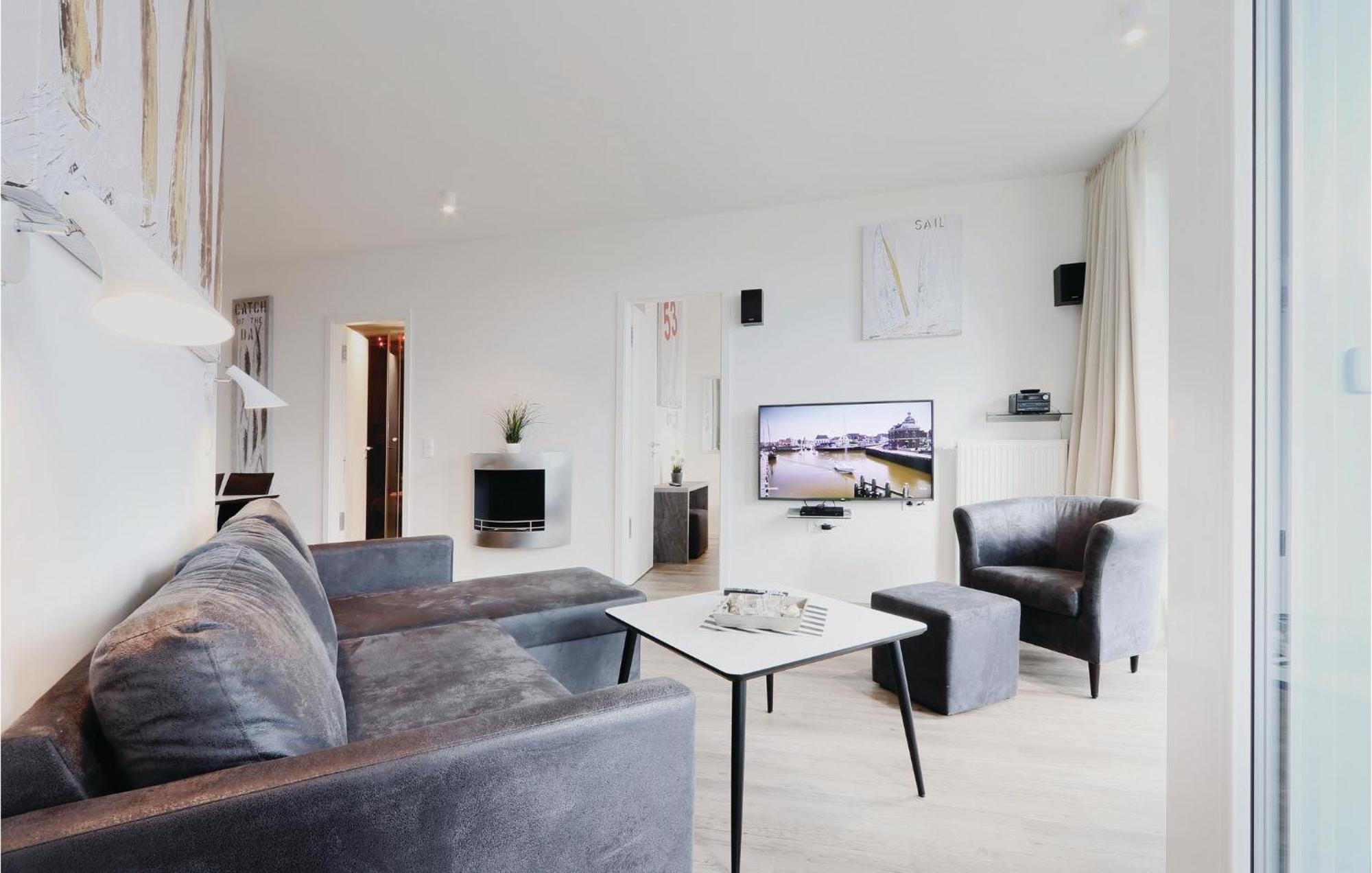 Amazing Apartment In Luebeck Travemuende With Sauna Екстериор снимка