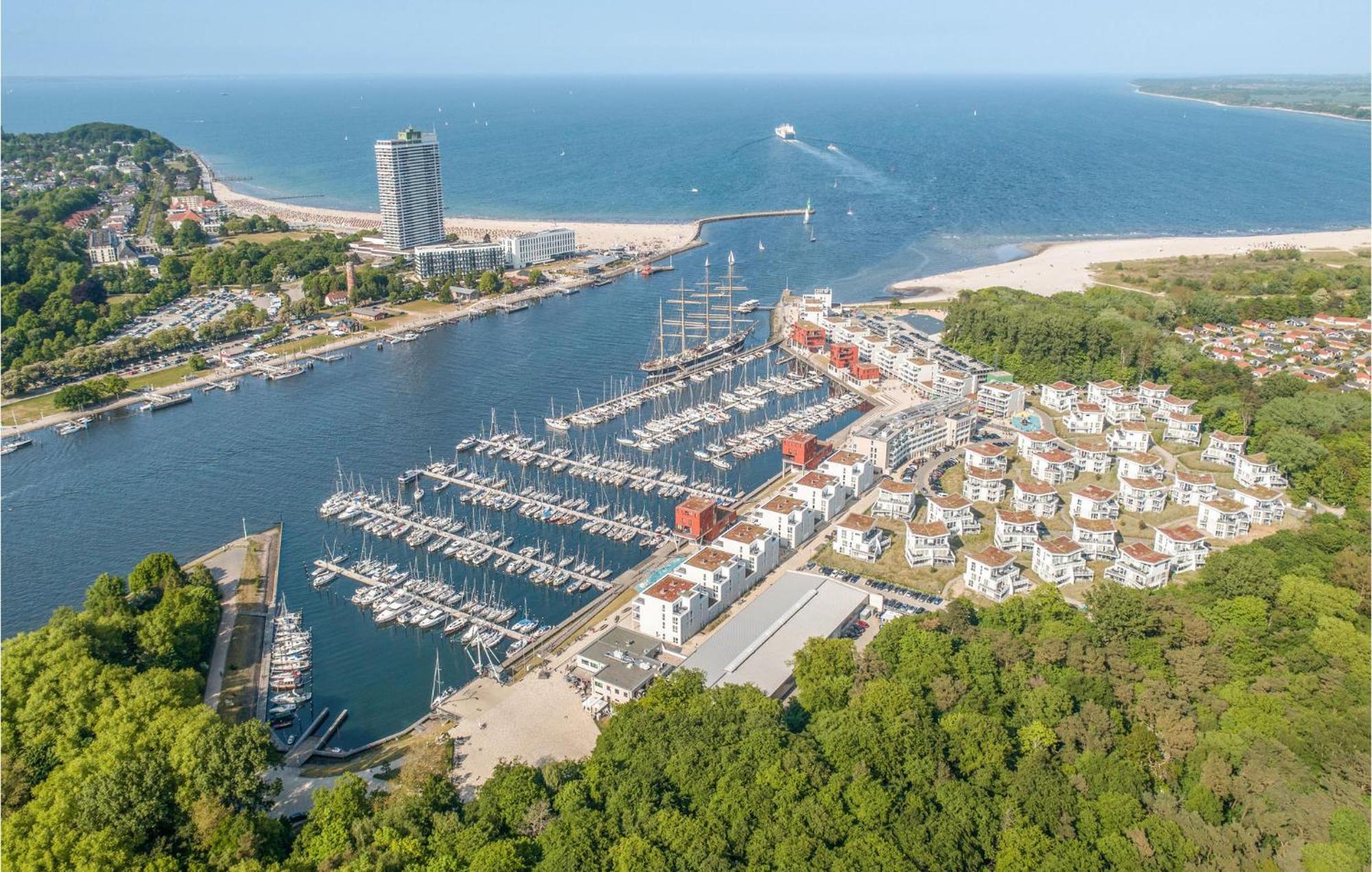 Amazing Apartment In Luebeck Travemuende With Sauna Екстериор снимка